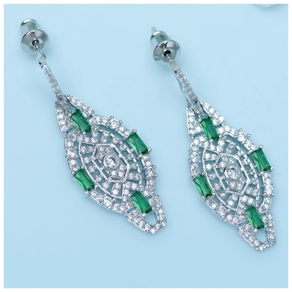 Swarovski Crystals The Samone Art Deco Earrings - Picture 6 of 8